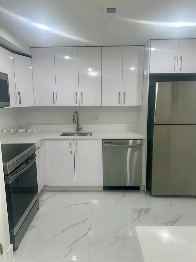 2-bedroom home at 4166 Inverrary Drive #210, Lauderhill
