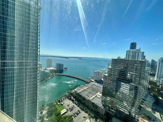 2-bedroom home at 485 Brickell Avenue #4408, Miami