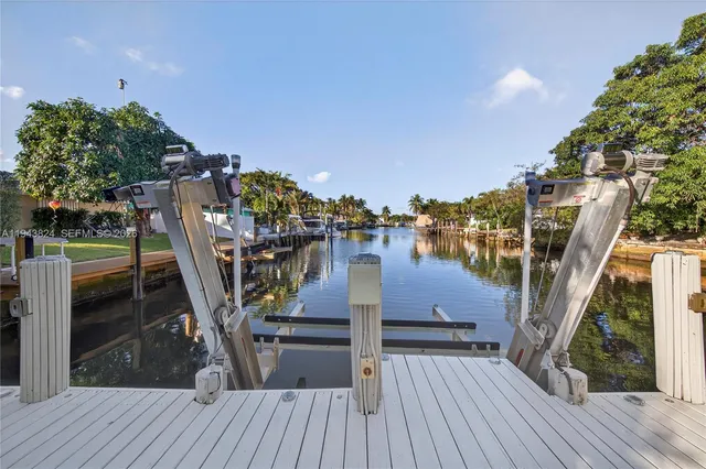 2-bedroom home at 371 SE 3rd Street, Pompano Beach