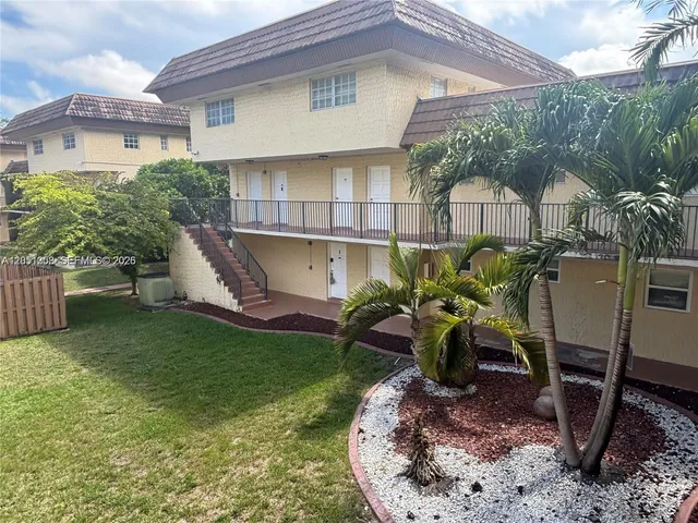 1-bedroom rental at 8500 SW 109th Avenue #6211, Miami
