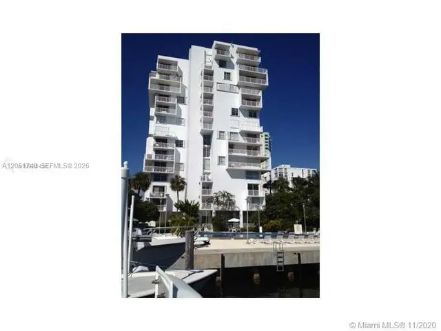 1-bedroom rental at 150 SE 25th Road #2K, Miami