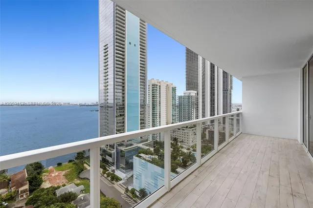 3-bedroom home at 600 NE 27th Street #2202, Miami