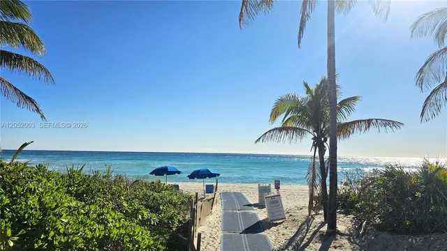 1-bedroom rental at 1980 S Ocean Drive #4L, Hallandale Beach
