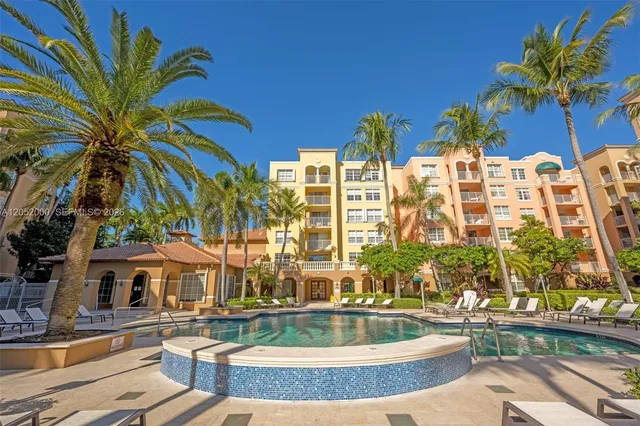 2-bedroom rental at 19999 E Country Club Drive #1406, Aventura