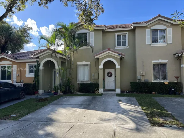 4-bedroom rental at 100 SW 15th Avenue, Homestead
