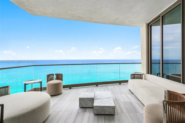 4-bedroom home at 17975 Collins Avenue #N3502, Sunny Isles Beach