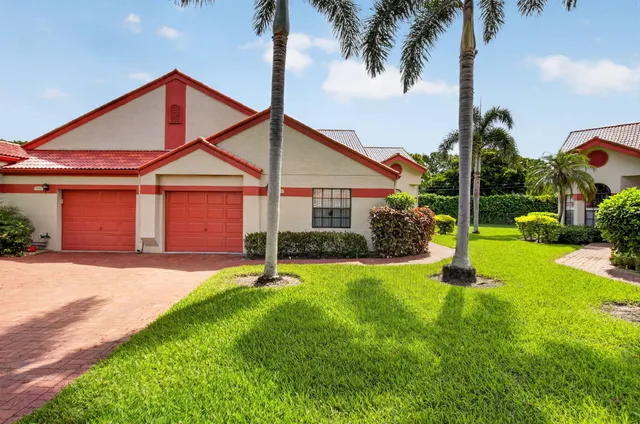 2-bedroom home at 7537 Lexington Club Boulevard #B, Delray Beach
