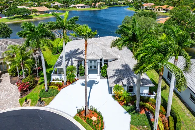 5-bedroom home at 6419 NW 99th Drive, Parkland