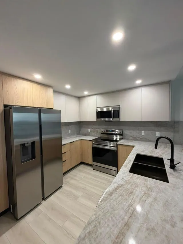2-bedroom home at 427 Golden Isles Drive #12d, Hallandale Beach