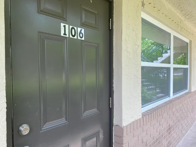 1-bedroom rental at 207 NW 32nd Court #106, Pompano Beach