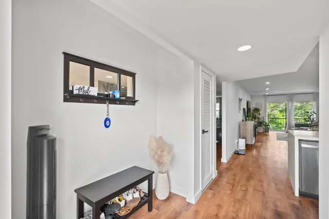 2-bedroom rental at 6361 N Falls Cir Drive #305, Lauderhill