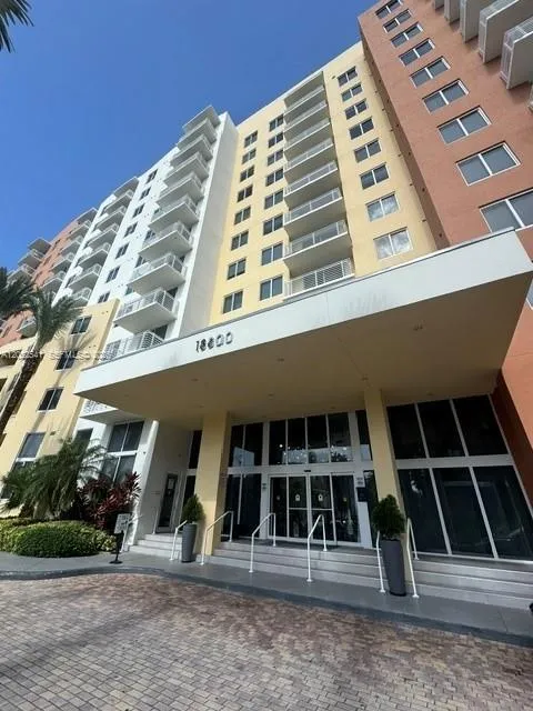 2-bedroom home at 18800 NE 29th Avenue #329, Aventura