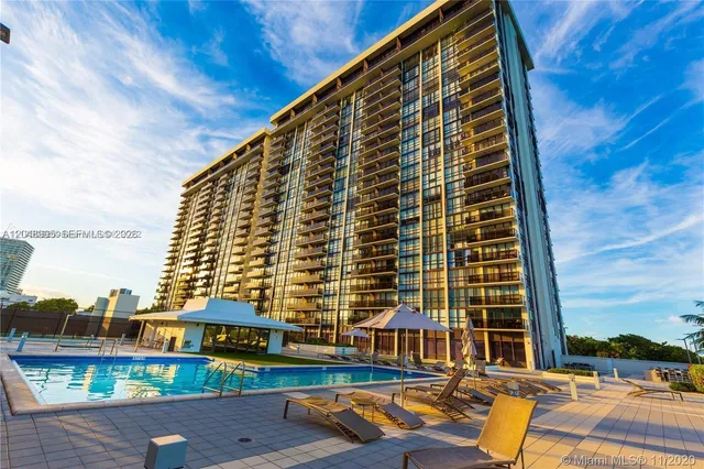 2-bedroom rental at 600 NE 36th Street #2018, Miami