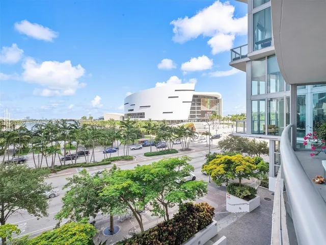 1-bedroom home at 888 Biscayne Boulevard #309, Miami