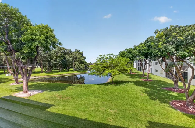 2-bedroom home at 15075 Witney Road #213, Delray Beach
