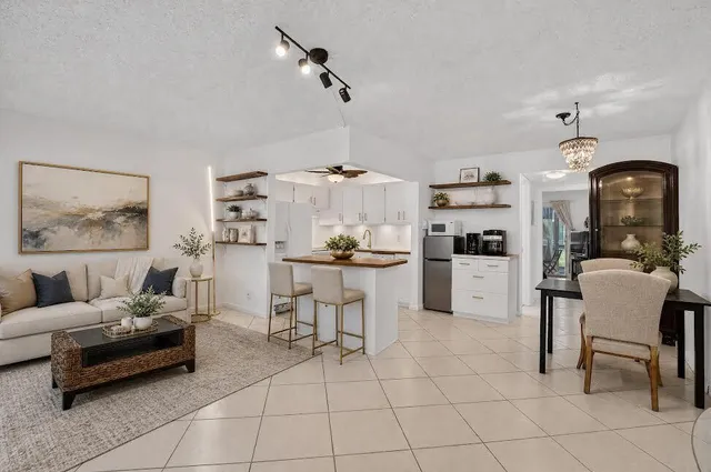 1-bedroom home at 290 OAKRIDGE Q #290, Deerfield Beach