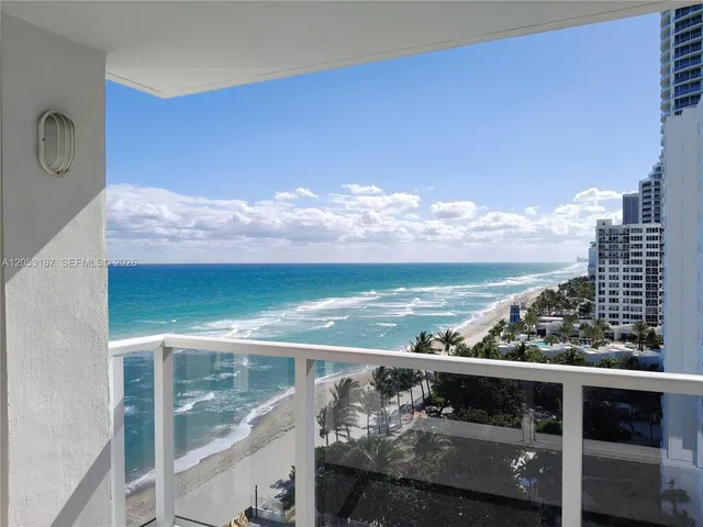 2-bedroom home at 2751 S Ocean Drive #1106S, Hollywood
