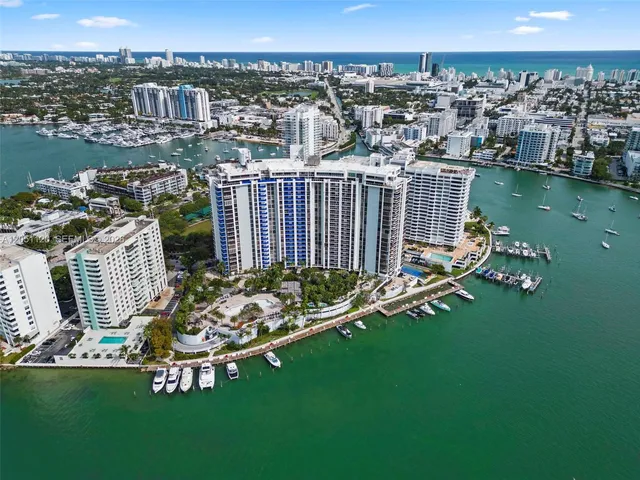 2-bedroom home at 9 Island Avenue #610, Miami Beach