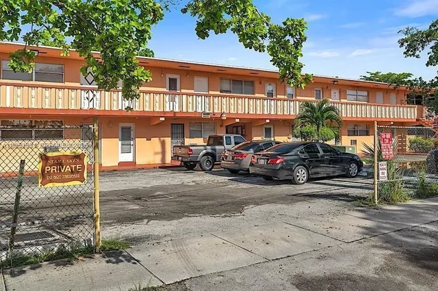 1-bedroom home at 19105 NE 2nd Avenue #2118, Miami