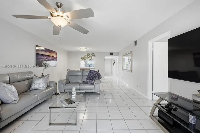 2-bedroom home at 1300 SW 125th Avenue #406K, Pembroke Pines
