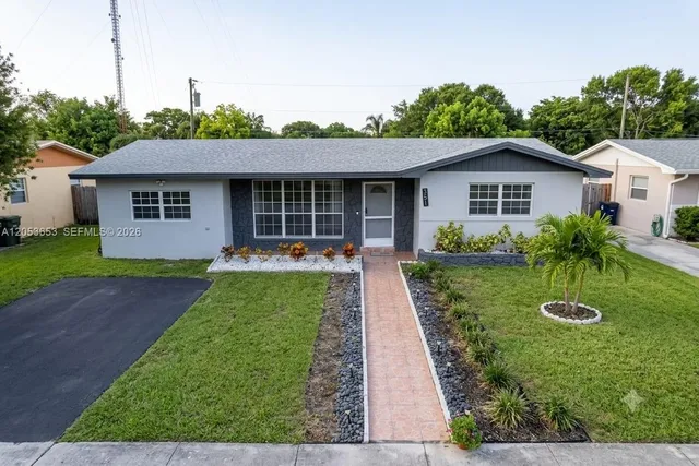 3-bedroom home at 351 NW 206th Terrace, Miami Gardens