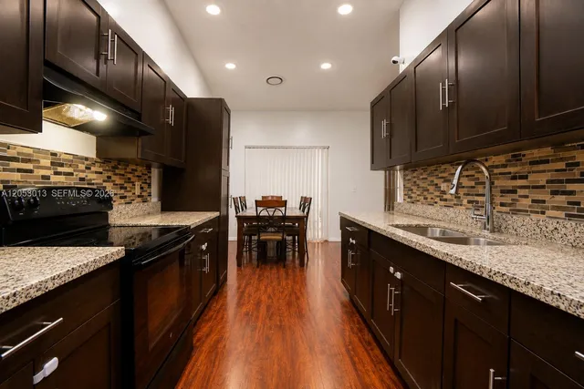 3-bedroom home at 940 NE 212th Terrace #94001, Miami