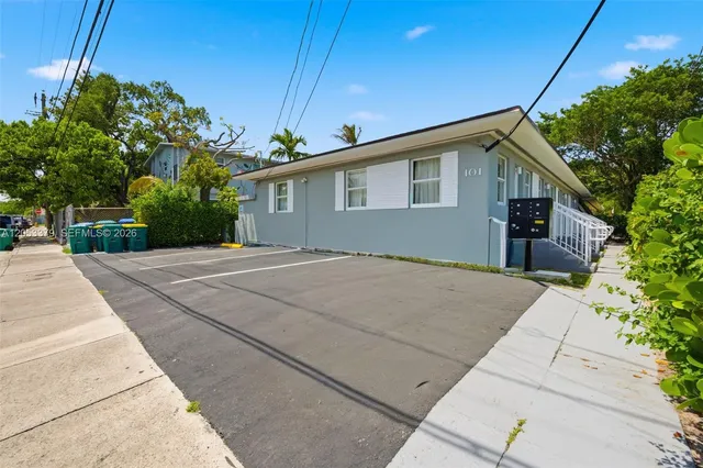 1-bedroom rental at 101 NW 74th Street #3, Miami