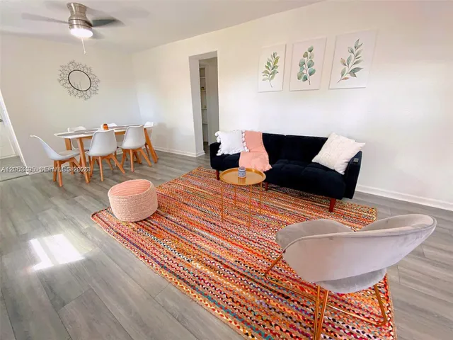 2-bedroom rental at 344 NW 7th Avenue #0, Delray Beach