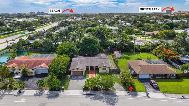 6-bedroom home at 1200 NW 4th Avenue, Boca Raton