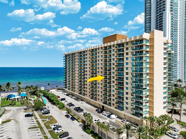 1-bedroom home at 2501 S OCEAN Drive #939, Hollywood