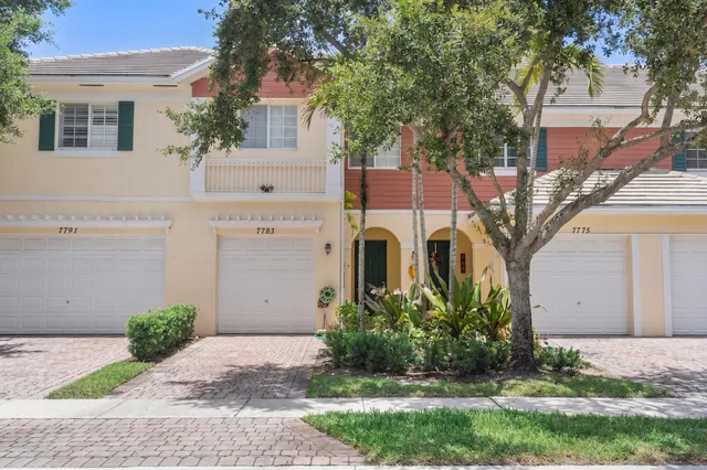 3-bedroom home at 7783 Deercreek Court, Davie
