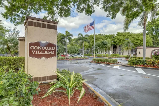 2-bedroom home at 6751 N University Drive #302, Tamarac