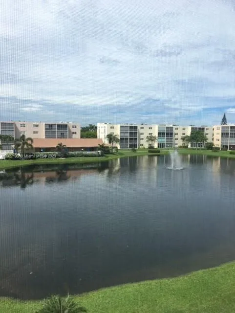 2-bedroom rental at 315 SE 11TH Terrace #305, Dania Beach