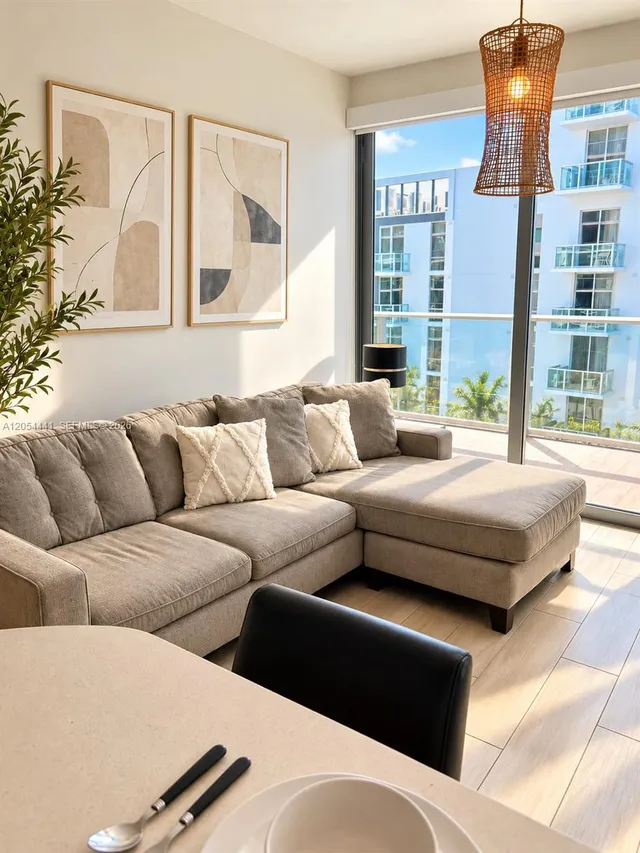 2-bedroom home at 1600 SW 1st Avenue #812, Miami
