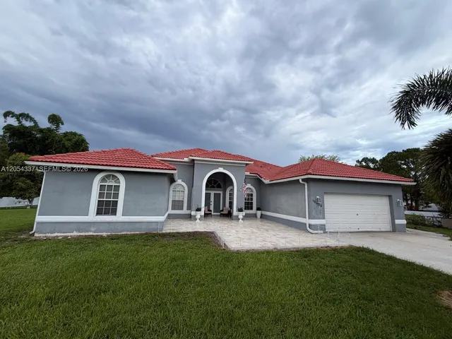 4-bedroom home at 15325 N 75th Lane N, Loxahatchee