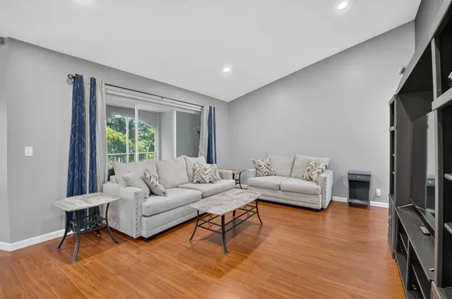 2-bedroom home at 815 W BOYNTON BEACH Boulevard #15-202, Boynton Beach