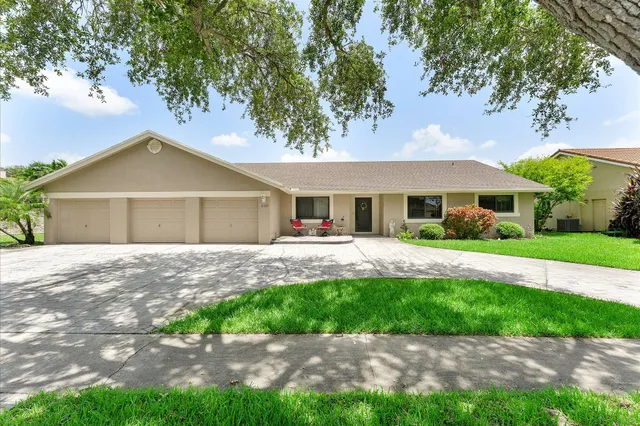 4-bedroom home at 10349 SW 49th Manor, Cooper City
