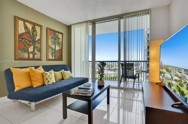 1-bedroom home at 1750 N Bayshore Drive #2911, Miami