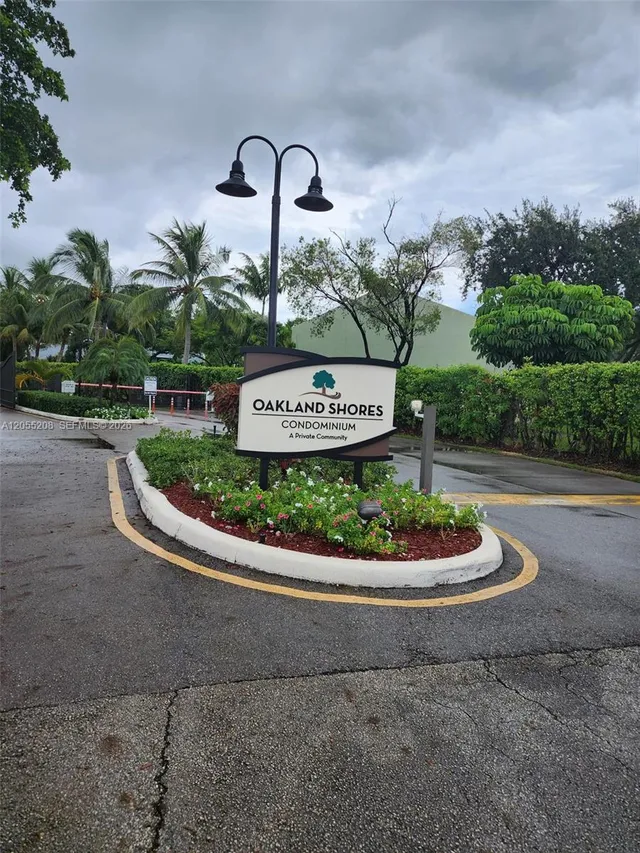 2-bedroom home at 3101 Oakland Shores Drive #H105, Oakland Park