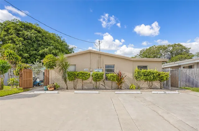 3-bedroom rental at 2468 NW 21st Street #2, Fort Lauderdale