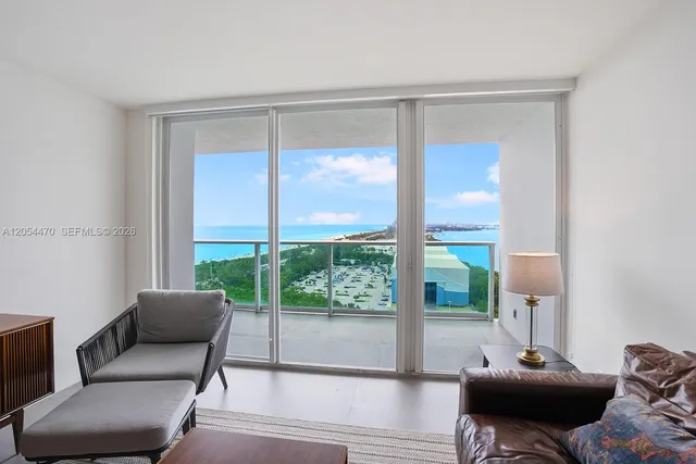2-bedroom rental at 100 Bayview Drive #2125, Sunny Isles Beach