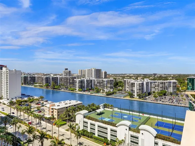 1-bedroom rental at 2501 S Ocean Drive #1633 (available July 5), Hollywood