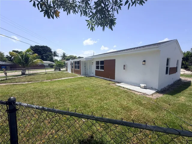 2-bedroom rental at 43 Williams Road #3, West Park