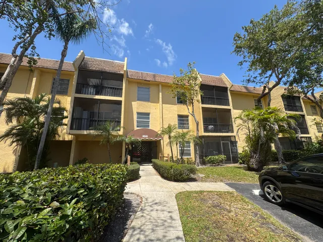 1-bedroom rental at 450 NW 20th Street, Boca Raton