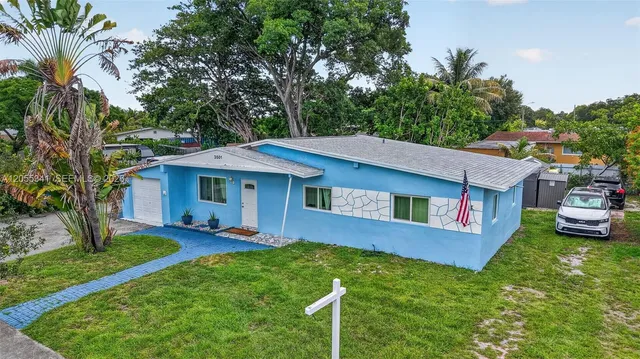 4-bedroom home at 3501 SW 40th Avenue, West Park