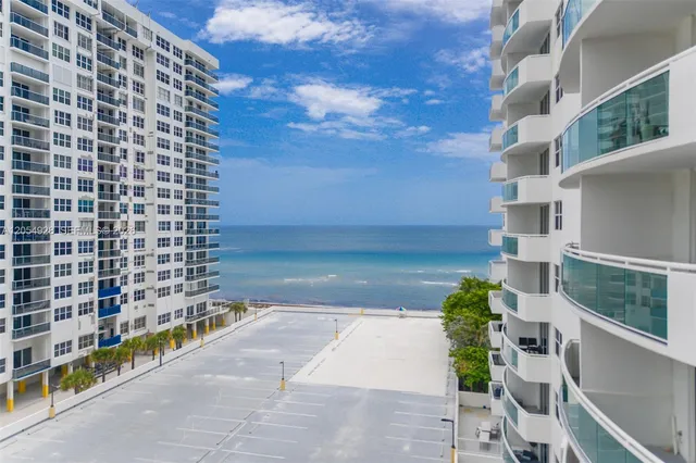 1-bedroom home at 3001 S Ocean Drive #749, Hollywood