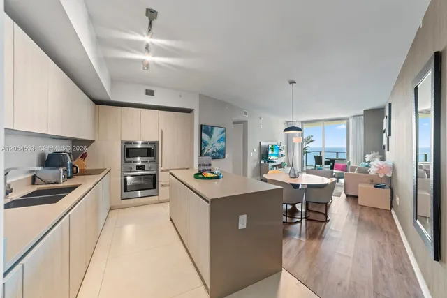 1-bedroom home at 4111 S Ocean Drive #1509, Hollywood