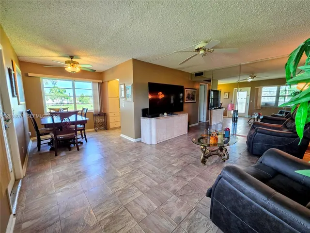 2-bedroom home at 529 Fanshaw M 529 #529, Boca Raton