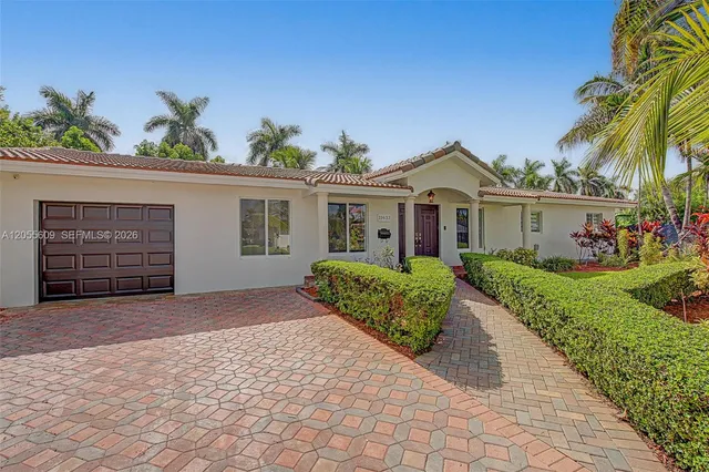 4-bedroom home at 11633 SW 102nd Court, Miami