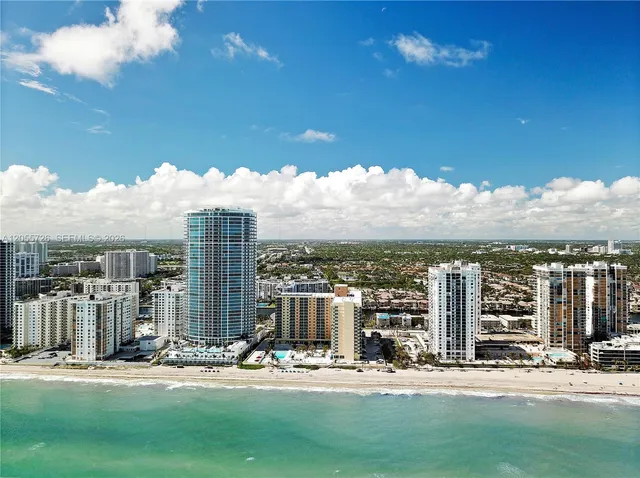 1-bedroom home at 2501 S Ocean Drive #1628 (Available Nov 24), Hollywood